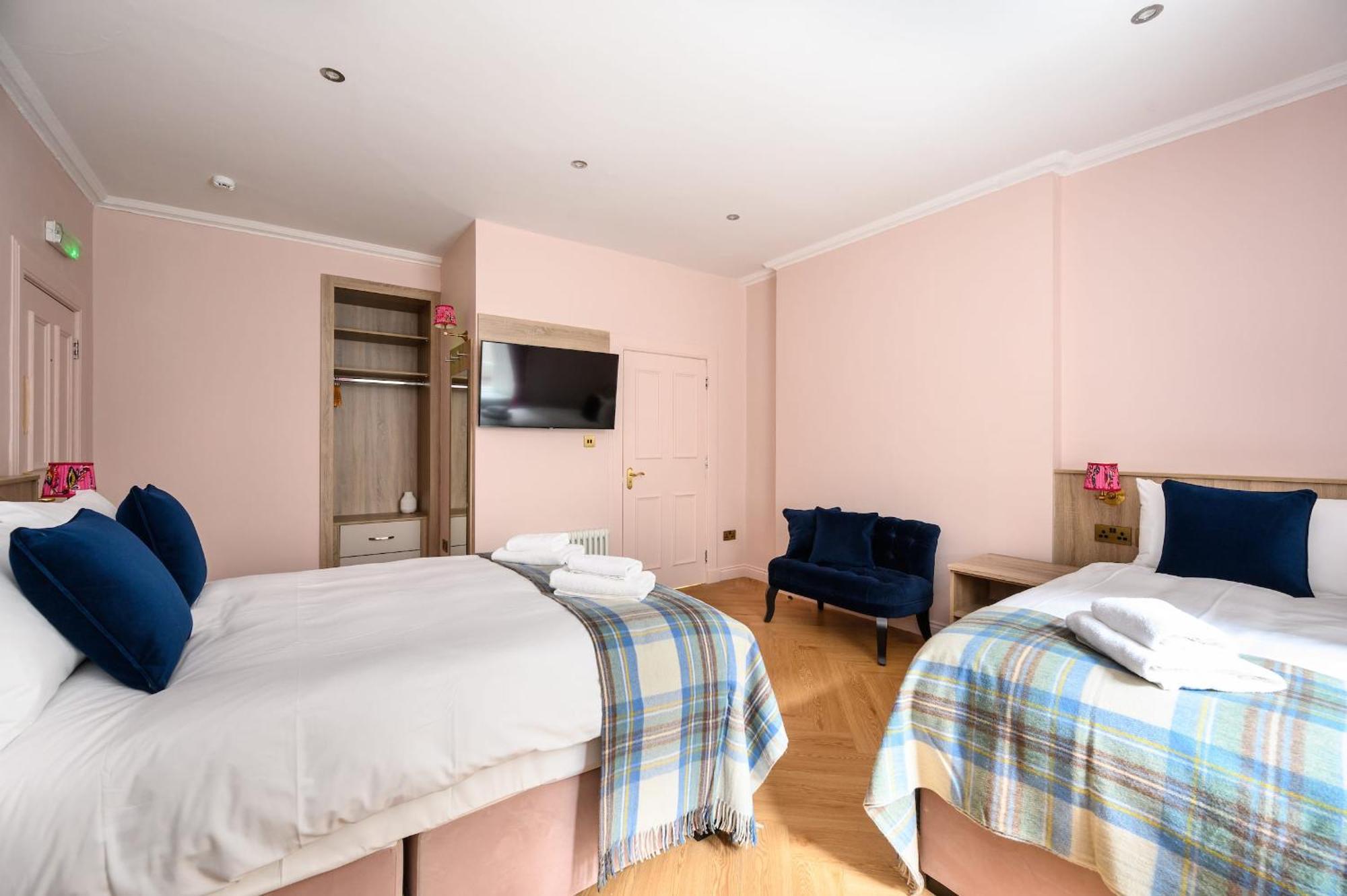 Queen Charlotte Guesthouse EDI Exterior foto