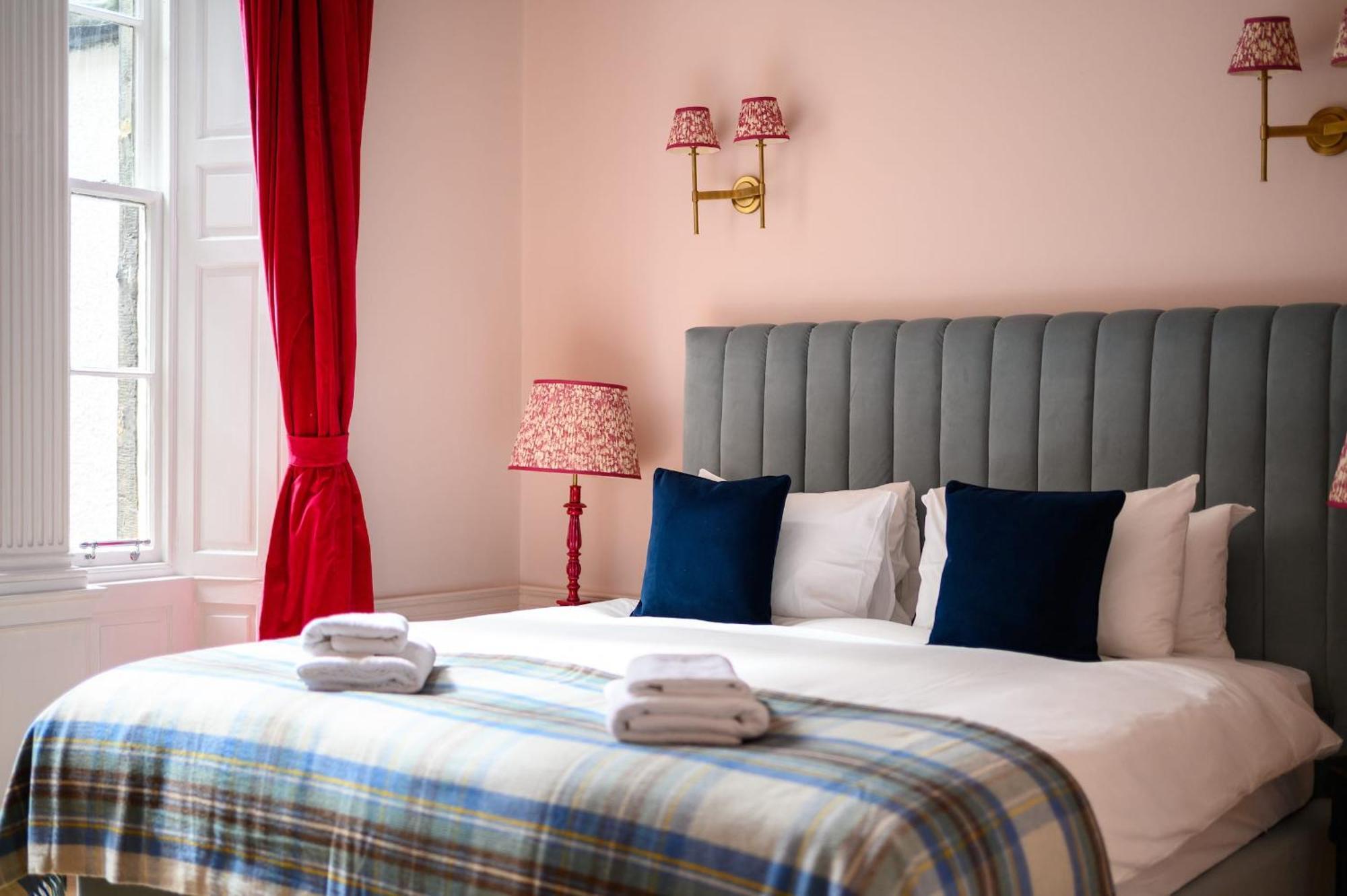 Queen Charlotte Guesthouse EDI Exterior foto